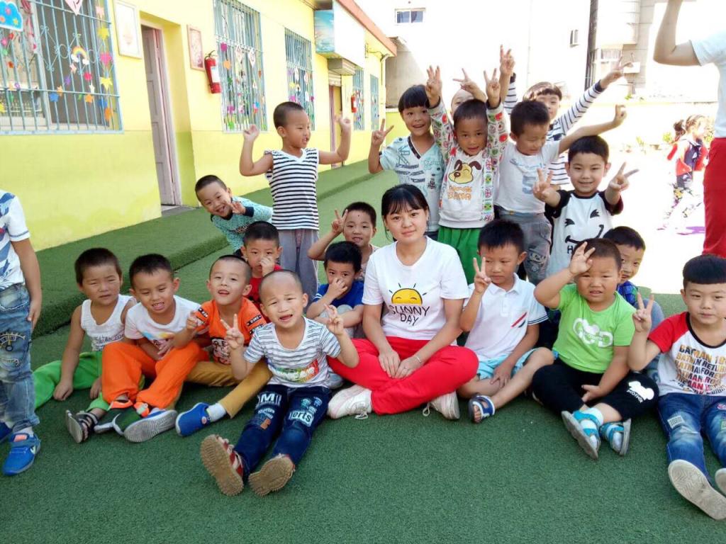 许琛璐,2017届音乐教育专业毕业生,就职于朝阳幼儿园 教师